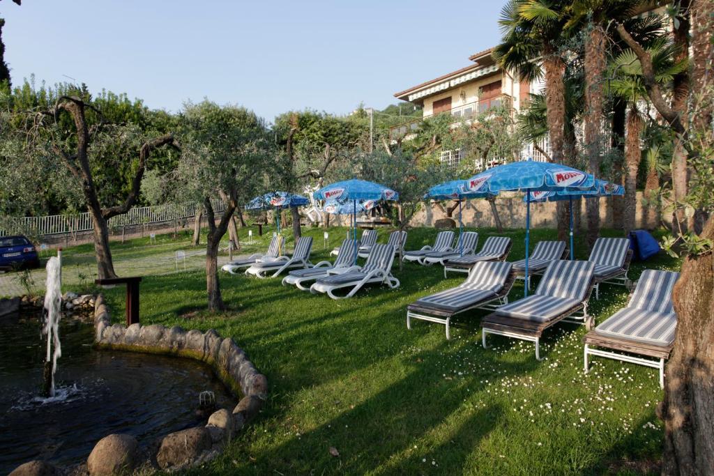 Hotel Fraderiana Torri Del Benaco Phòng bức ảnh